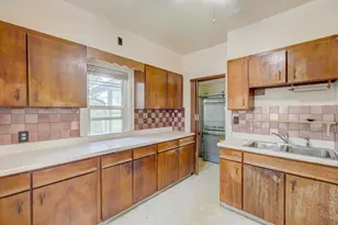 967 Cherokee Ave, West Saint Paul, MN 55118 - Photo 21