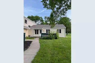 4918 Grenwich Trail N, Oakdale, MN 55128 - Photo 1