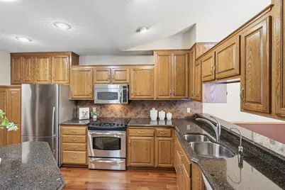 18131 Judicial Way S, Lakeville, MN 55044 - Photo 9