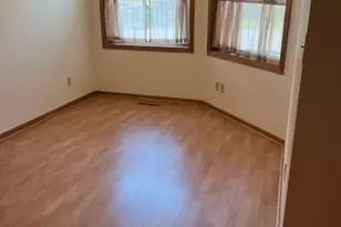 324 7th St, Windom, MN 56101 - Photo 3