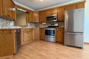 324 7th St, Windom, MN 56101 - Photo 3