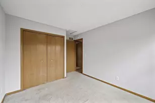 3121 Copper Oaks Trail, Woodbury, MN 55125 - Photo 17