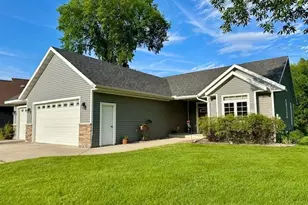 221 Rodeo Rd, Alexandria, MN 56308 - Photo 1