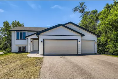 200 94th Avenue NW, Coon Rapids, MN 55433 - Photo 1