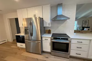 2611 Kyle Ave N, Golden Valley, MN 55422 - Photo 7