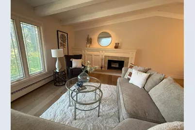 2611 Kyle Avenue N, Golden Valley, MN 55422 - Photo 3