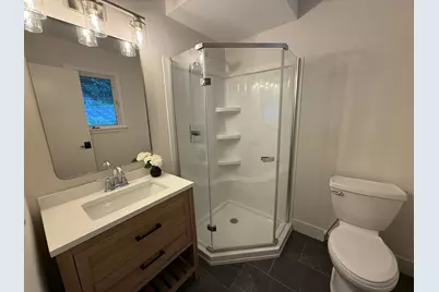 2611 Kyle Avenue N, Golden Valley, MN 55422 - Photo 13