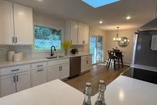 2611 Kyle Ave N, Golden Valley, MN 55422 - Photo 5