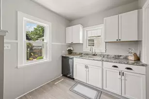 1407 Pascal Street N, Saint Paul, MN 55108 - Photo 23