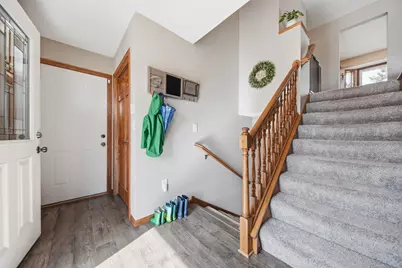 9118 Ashley Terrace, Brooklyn Park, MN 55443 - Photo 3