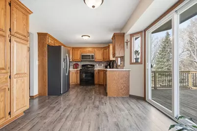 9118 Ashley Terrace, Brooklyn Park, MN 55443 - Photo 7