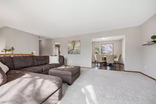 9118 Ashley Terrace, Brooklyn Park, MN 55443 - Photo 5