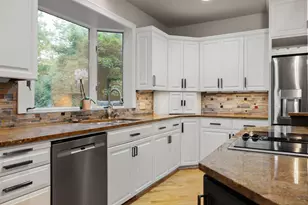 602 24th St NW, Austin, MN 55912 - Photo 41