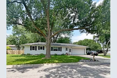 400 Morten Drive, Redwood Falls, MN 56283 - Photo 1