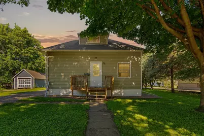 226 N Central Avenue, Truman, MN 56088 - Photo 1