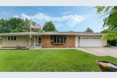 1024 Bromo Avenue, Saint Cloud, MN 56303 - Photo 1