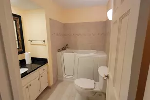 8430 Pennsylvania Rd, Bloomington, MN 55438 - Photo 9