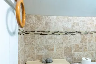 421 S Moore St, Blue Earth, MN 56013 - Photo 21