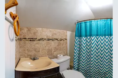 421 S Moore Street, Blue Earth, MN 56013 - Photo 25