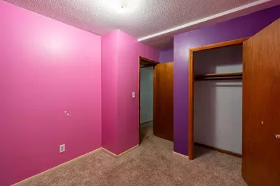 421 S Moore Street, Blue Earth, MN 56013 - Photo 13