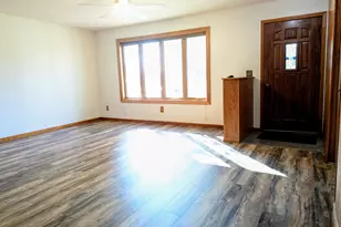 320 Todd St S, Long Prairie, MN 56347 - Photo 3