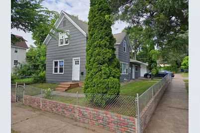 983 Marion Street, Saint Paul, MN 55117 - Photo 1