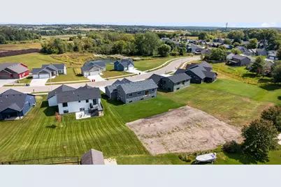 239 Stonelake Drive SE, Rochester, MN 55904 - Photo 49