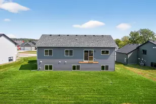 239 Stonelake Dr SE, Rochester, MN 55904 - Photo 51