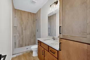 239 Stonelake Dr SE, Rochester, MN 55904 - Photo 17