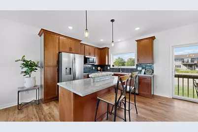 239 Stonelake Drive SE, Rochester, MN 55904 - Photo 3