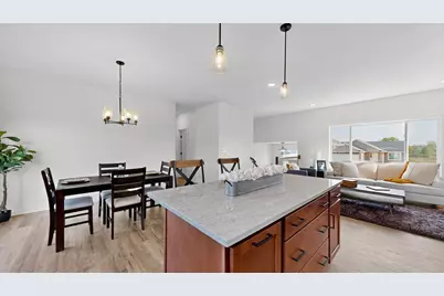 239 Stonelake Drive SE, Rochester, MN 55904 - Photo 7