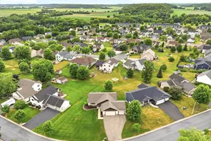 1647 Valley Quail Dr, River Falls, WI 54022 - Photo 43
