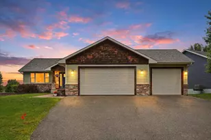 1647 Valley Quail Dr, River Falls, WI 54022 - Photo 39