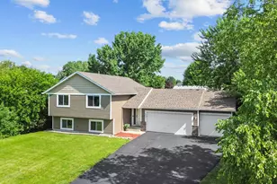 6913 174th St W, Farmington, MN 55024 - Photo 1