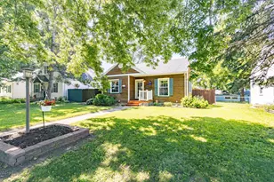 3308 Brownlow Ave, Saint Louis Park, MN 55426 - Photo 1