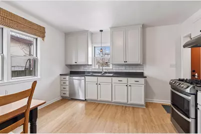 1693 Charles Avenue, Saint Paul, MN 55104 - Photo 11