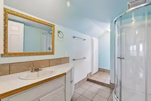 1693 Charles Ave, Saint Paul, MN 55104 - Photo 25