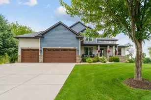 1208 Clearwater Dr, Woodbury, MN 55129 - Photo 1