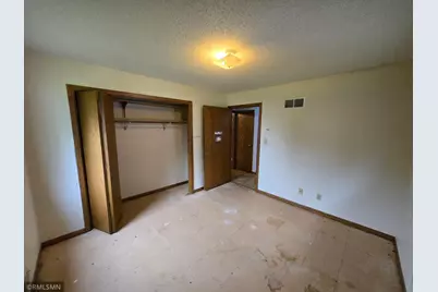 305 W 3rd Street, Winthrop, MN 55396 - Photo 21