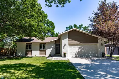 25 Birch Lane S, Fargo,  58103 - Photo 1