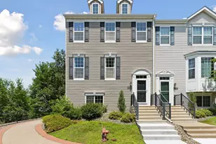 5214 Scott Ct, Robbinsdale, MN 55422 - Photo 1