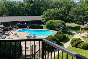 10113 W 34th St, Hopkins, MN 55305 - Photo 17