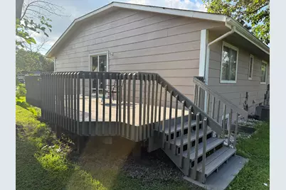 8208 Halifax Court N, Brooklyn Park, MN 55443 - Photo 5