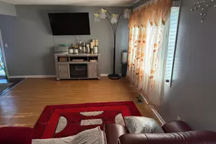 8208 Halifax Ct N, Brooklyn Park, MN 55443 - Photo 11