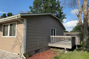 8208 Halifax Ct N, Brooklyn Park, MN 55443 - Photo 5