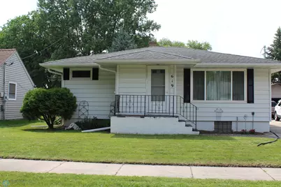619 15th Street N, Moorhead, MN 56560 - Photo 1