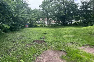 1331 Stillwater Ave, Saint Paul, MN 55106 - Photo 1