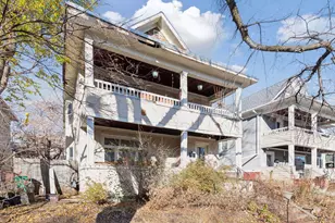 104 W 27th St, Minneapolis, MN 55408 - Photo 1