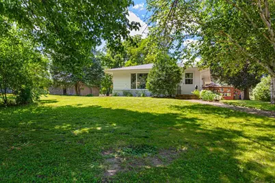 303 S 6th Street, Henderson, MN 56044 - Photo 1