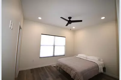 516 Washington Street SE, Warroad, MN 56763 - Photo 17